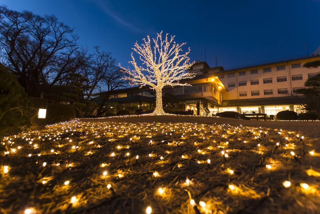 Utsunomiya Grand Hotel Esterno foto